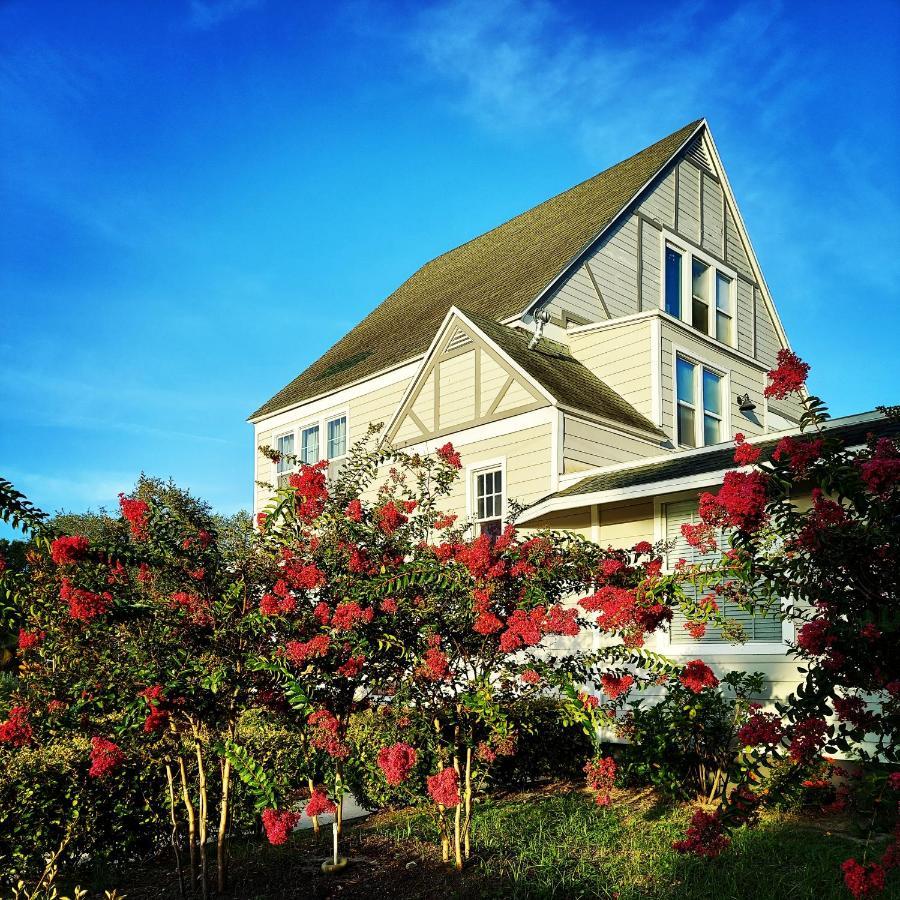 Bed and Breakfast The Kenwood Gables San Petersburgo Exterior foto